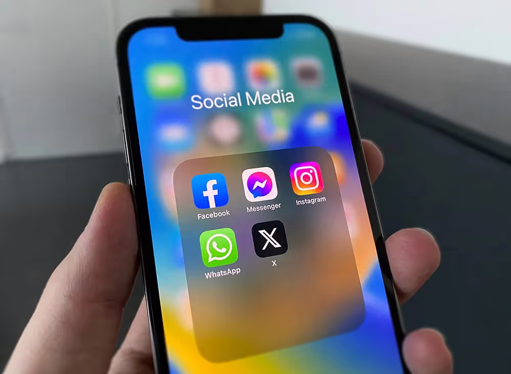 Why Coaches and Creators Need Custom Apps for Next-Level Branding in 2024